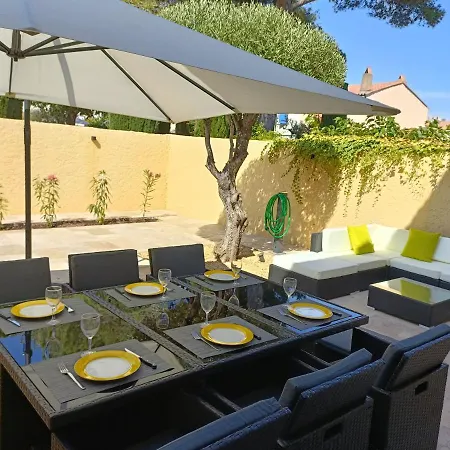 Villa Belle Maison Mitoyenne De Standing Fréjus