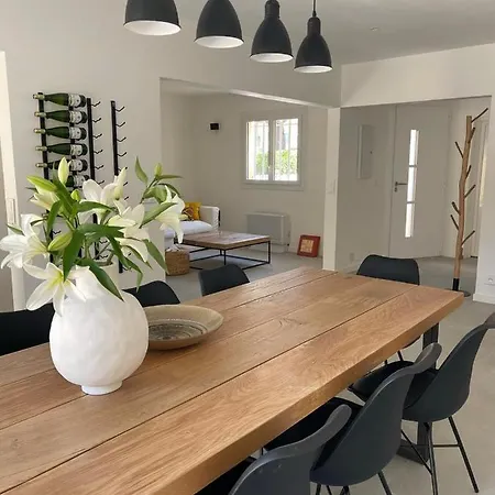 Belle Maison Mitoyenne De Standing