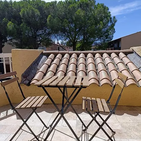 Belle Maison Mitoyenne De Standing Villa *