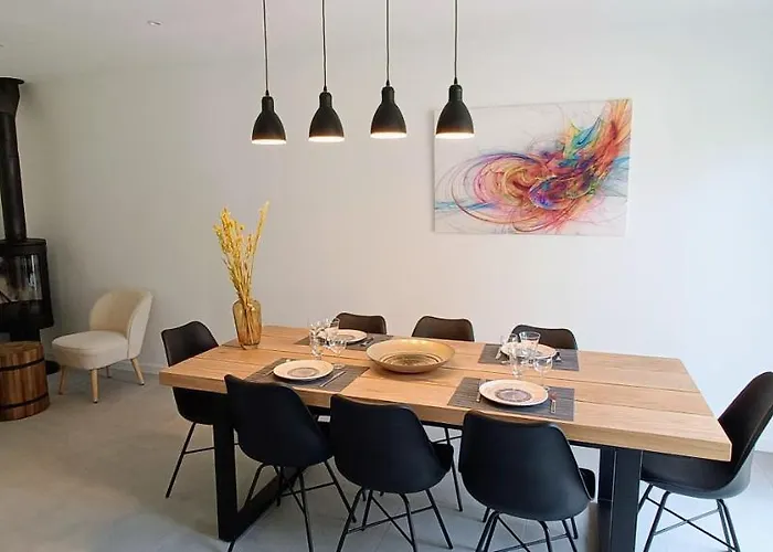 Belle Maison Mitoyenne De Standing * Fréjus